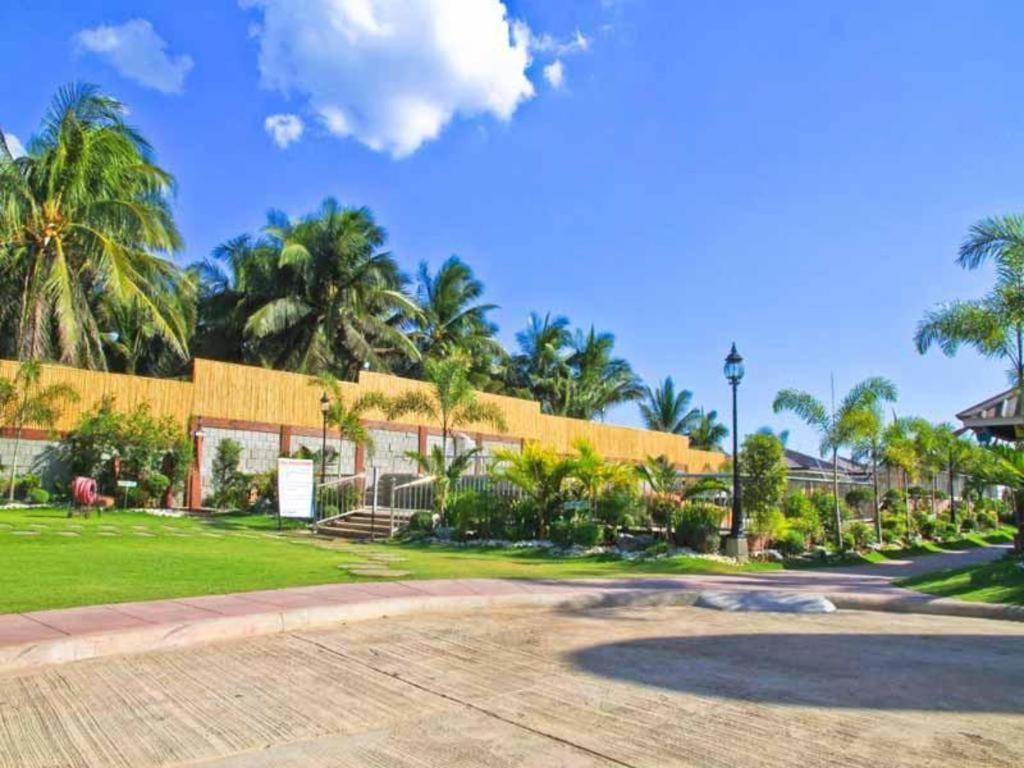 La Suena Brisa Beach Resort And Events Place Batangas Exteriör bild